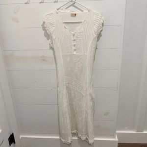 Sacred Threads White dress, Size Large